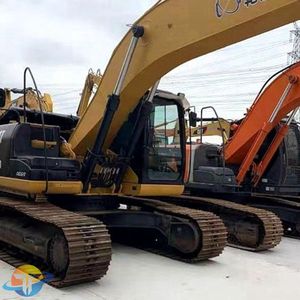Excavatrice Caterpillar CAT323D d'occasion de haute qualité, engin lourd en promotion, incluant moteur, boîte de vitesses, pompe à engrenages, roulement et PLC - Product Image 1