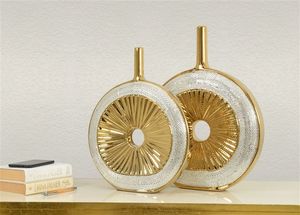 Jarrón de Metal plateado con textura retorcida, decoración artesanal de lujo, pieza de acento moderno para centro de mesa, interiores de hogar y oficina - Product Image 5