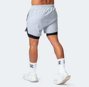 Pantalones cortos deportivos de verano para hombre, pantalones cortos informales de estilo europeo y americano con estampado de doble capa para correr - Product Image 2