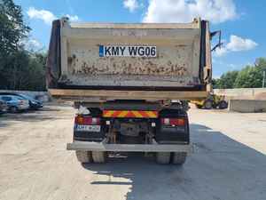 Camión Pesado Mercedes Actros 4141 8X4 2010, Emisión Euro 5, Motor con Transmisión Automática, 351-450HP - Product Image 3