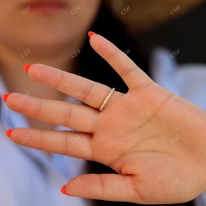 Banda de moissanita Eternity para mujer, piedras de 1,4mm en oro amarillo de 14K, joyería de boda personalizada, diseño de lujo más nuevo para el vendedor - Product Image 3