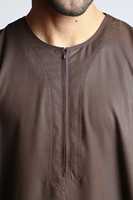 Robe Jubba islamique décontractée pour hommes, grande taille, respirante, légère, en polyester, vêtements musulmans, vente en gros d'usine au Moyen-Orient