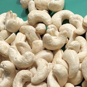 ถั่วเม็ดมะม่วงหิมพานต์เม็ดมะม่วงหิมพานต์แบบดิบจากเวียดนาม Ww320เมล็ดมะม่วงหิมพานต์ในเชิงพาณิชย์ Ww240บรรจุภัณฑ์ตามสั่ง - Product Image 1