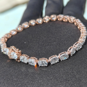 Bracelet de tennis en or massif 14 carats de 2mm avec diamant de laboratoire ovale à 4 griffes Bracelet en diamant véritable Beau bracelet en diamant en or rose - Product Image 1