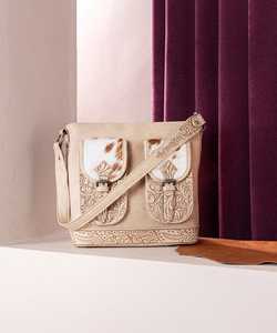 กระเป๋าหนังแท้สไตล์วินเทจสำหรับผู้หญิง งานฝีมือประณีต ตกแต่งพู่ห้อย ลายดอกไม้สลัก  พร้อมช่องซ่อนของ  ขายดี - Product Image 3