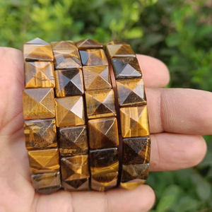 Pulseras de Estilo Clásico para Mujer al por Mayor, Cuentas de Piedras Preciosas Pulidas de Ojo de Tigre en Forma de Pirámide para Protección y Sanación Energética - Product Image 1