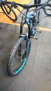 Achetez avec nous le nouveau vélo électrique de montagne Sam2 2025-2026, toutes les tailles et couleurs de cadre disponibles et prêtes à être exportées dans le monde entier - Product Image 5
