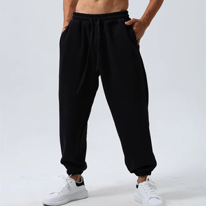 Pantalones de chándal de pierna ancha de alta calidad al por mayor pantalones de chándal de tela de lana gris grueso pantalones de chándal holgados con logotipo personalizado estampado de talla grande - Product Image 2