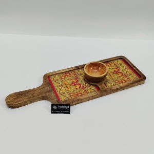 Plateau moderne en bois émaillé imprimé avec poignée et bol à chutney pour un repas élégant par tradebyd - Product Image 6