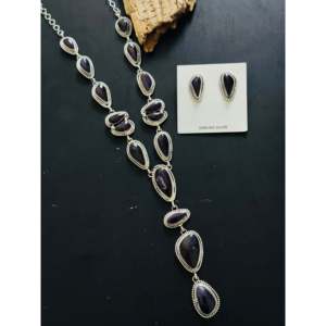 Conjunto de Collar Lariat de Sugilita de Alta Calidad y Plata de Ley de Darrin Livingston, Joyería Fina - Product Image 1