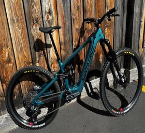 Qualité 2024 Santa Cruz BULLIT GX AXS / Carbon CC Prêt à être expédié - Product Image 1