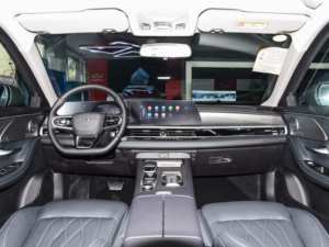 Venta Especial 2023: Auto Usado con Motor Turbo de Gasolina, Control de Crucero Adaptativo, Tracción Delantera, Neumáticos R18 y Asientos de Cuero en China - Product Image 4