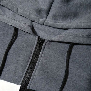 Chándal personalizado de alta calidad para hombre, diseño entallado multicolor, diseño sólido, estampado técnico, precios al por mayor para uso en invierno - Product Image 3