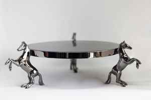 Plateau à gâteau floral décoratif en métal le plus vendu à des fins de fête et de mariage du fabricant indien au meilleur prix - Product Image 2