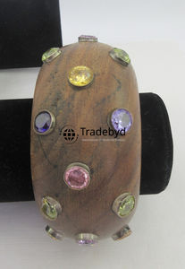 Brazaletes de madera unisex de calidad premium Eco Chic para uso diario y regalar joyas ligeras de Tradebyd - Product Image 2