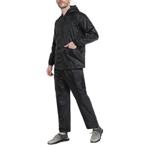 Survêtement coupe-vent léger et imperméable en polyester et nylon avec logo personnalisé pour homme – Collection 2026 - Product Image 3