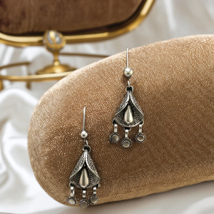 Best Selling High Grade Oxidised 7 <b>Stud</b> Earrings Elegant Glittering Shine Direct India Supplier High Quality Fashion Jewelry - Product Image 2