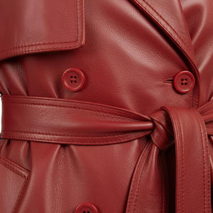 Manteau trench en cuir pour femmes, fournisseur d'usine OEM, vente en gros, sur mesure, long, vêtement d'extérieur tendance, double boutonnage, ceinture en coton - Product Image 4