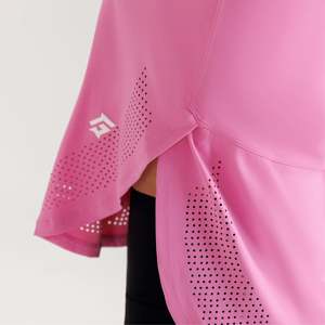 Endura Move Tee for Outdoor Sports Deep Magenta Vest - Product Image 4
