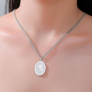 Pendentif Charme Gravé Hockey sur Glace en Moissanite, Argent Sterling 925 Plaqué Or 14 carats, Collier Amulette, Bijoux Cadeaux Hommes Femmes - Product Image 5