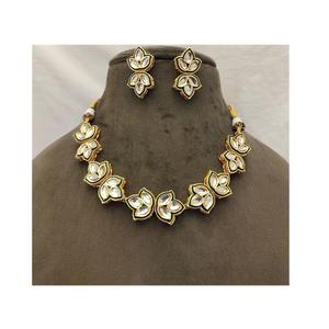 Conjunto de collar Kundan de calidad premium, joyería tradicional para mujer para fiesta de boda, diseño elegante - Product Image 1