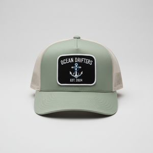 Casquette de camionneur brodée Premium Ocean Drifters Anchor - Casquette de pêche en maille vert sauge, casquette de sport respirante pour l'extérieur - Product Image 4