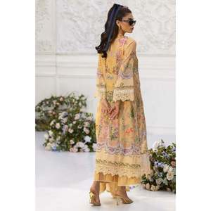 Ensemble de costume pour femmes par Leila - Product Image 3