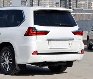 Reflectores de Parachoques Traseros LUMA 2X con LED Rojo para Luz de Freno/Señal Secuencial/Luz Antiniebla Trasera, Compatibles con LEXUS LX570 2016-2021 - Product Image 2