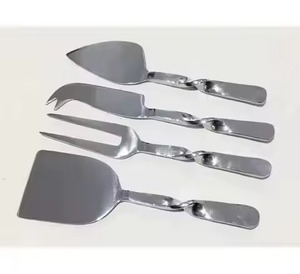 Ensemble de couverts à fromage en acier inoxydable et en métal avec un design unique de manche en feuille, couteaux à fromage lavables au lave-vaisselle - Product Image 1