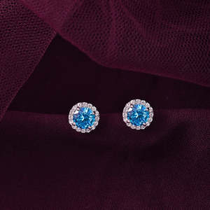 Pendientes de botón solitarios Orsa Blue en plata con baño de rodio, estilo religioso, para fiestas y regalos - Product Image 2
