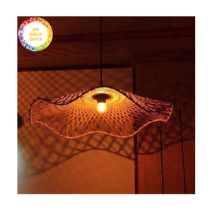 Lámpara de bambú, lámpara colgante decorativa tejida de bambú natural, perfecta para comedor, espacio hecho en Vietnam - Product Image 1