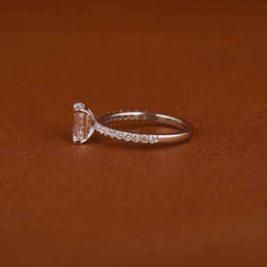 Anillo de Compromiso de Diamante Cultivado en Laboratorio, Anillo de Regalo Fino para Mujer, Chapado en Oro Sólido de 18Kt, Certificado IGI, Lujoso, Estilo de Moda - Product Image 3