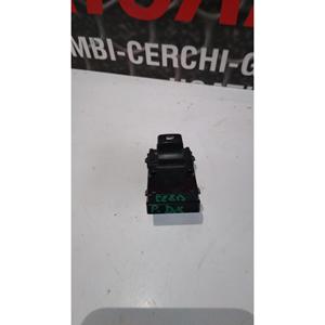Panneau de boutons arrière droit KIA CEED Sportwagon Series (CD) (18>) 40B522-1500 D4FE - Product Image 2