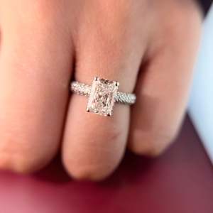 Anillos de Diamantes SR-1070, Producto Elegante y con Estilo - Product Image 3