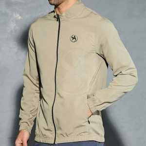Chaqueta de chándal para hombre con marca personalizada OEM Precio de fábrica disponible Chaqueta de invierno de chándal - Product Image 3