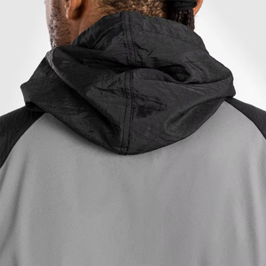 Conjuntos de Hombre Nuevo logotipo personalizado 3M sudaderas con capucha reflectantes chándal de nailon para correr chándal cortavientos para hombre - Product Image 2