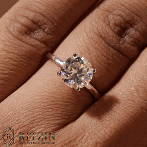 แหวนหมั้นผู้หญิงสไตล์โซลิแทร์ประดับเพชรทรงกลมตัด - Product Image 1
