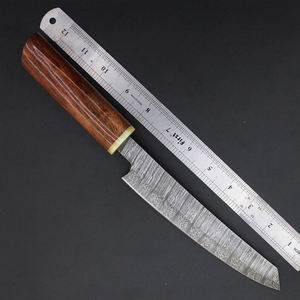 Couteau de chef Damas fait main, couteau de cuisine de style japonais avec manche en bois de rose, étui en cuir - Product Image 6