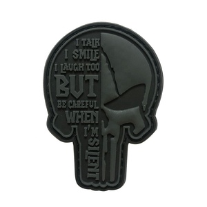 Personnalisable 3D PVC Punisher Patch en caoutchouc souple 3D Logo étiquette pour vêtements découpé au laser bord roulé forme - Product Image 2