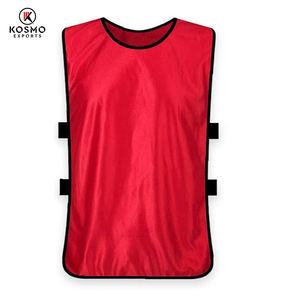 Baberos de fútbol personalizados de poliéster 100%, chaleco de entrenamiento de fútbol personalizado con camiseta de práctica de equipo y logotipo para ropa de fútbol - Product Image 2