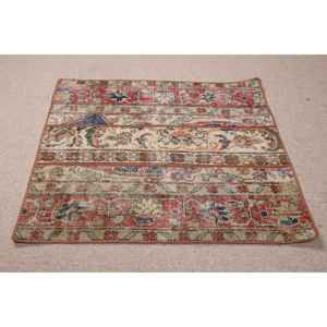 Petit tapis vintage 2,2x2,4 pieds, tapis turc en laine rouge Ikat - Product Image 5