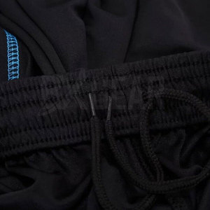 Uniforme de football de qualité supérieure uniforme de football uniforme de football en matériau durable fabriqué au Pakistan - Product Image 6