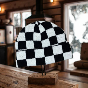 Bonnet d'hiver unisexe de haute qualité en tricot uni respirant imperméable pour le sport, le cyclisme, le ski, avec chaînes et strass pour l'extérieur - Product Image 5