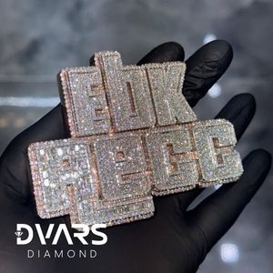 Colgante de Lujo para Hombre con Letra Hip Hop, Chapado en Oro de 18K, con Moissanita y Diamantes Baguette, Plata 925, Personalizado con Nombre - Product Image 1