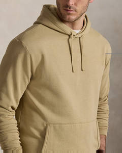 Sweat à capuche beige pour homme avec tissu en polaire doux et poche kangourou pour un style décontracté et élégant au quotidien par Marfa International - Product Image 4