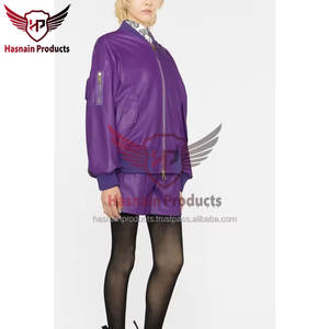 Veste en cuir Bomber pour femmes élégantes de qualité supérieure pour l'automne/hiver doublure en laine respirante traitement tricoté fabriqué au Pakistan - Product Image 4