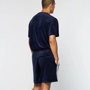 กางเกงขาสั้นผ้ากำมะหยี่ของผู้ชายคุณภาพสูง-นุ่มสบายและเหมาะสำหรับชุดลำลองและสไตล์ที่ผ่อนคลาย - Product Image 4