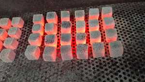 ถ่านกะลามะพร้าวอัดแท่งสีแดงสำหรับบารากุ/ชิชา - Product Image 3