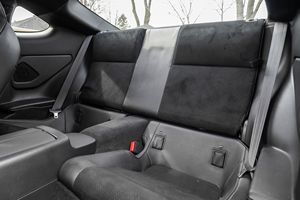 Toyota GR/86 Premium 2023, Automático, Turbo, Cuero, R18, Aleación de Aluminio, Techo Panorámico - Product Image 3