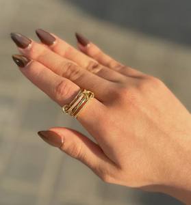 Anillo de Eternidad con Diamantes de Laboratorio Multienlace Entrelazados en Oro Amarillo de 18K o Plata de Ley 925, Color DEF, Claridad VS VVS, con Conector Giratorio - Product Image 6